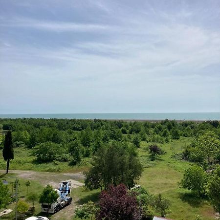 Апарт Отель Pʼotʼi Dış mekan fotoğraf